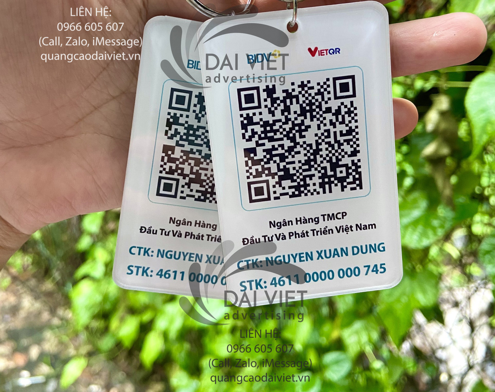Móc khóa mica in hình QR Code - STK ngân hàng cực đẹp